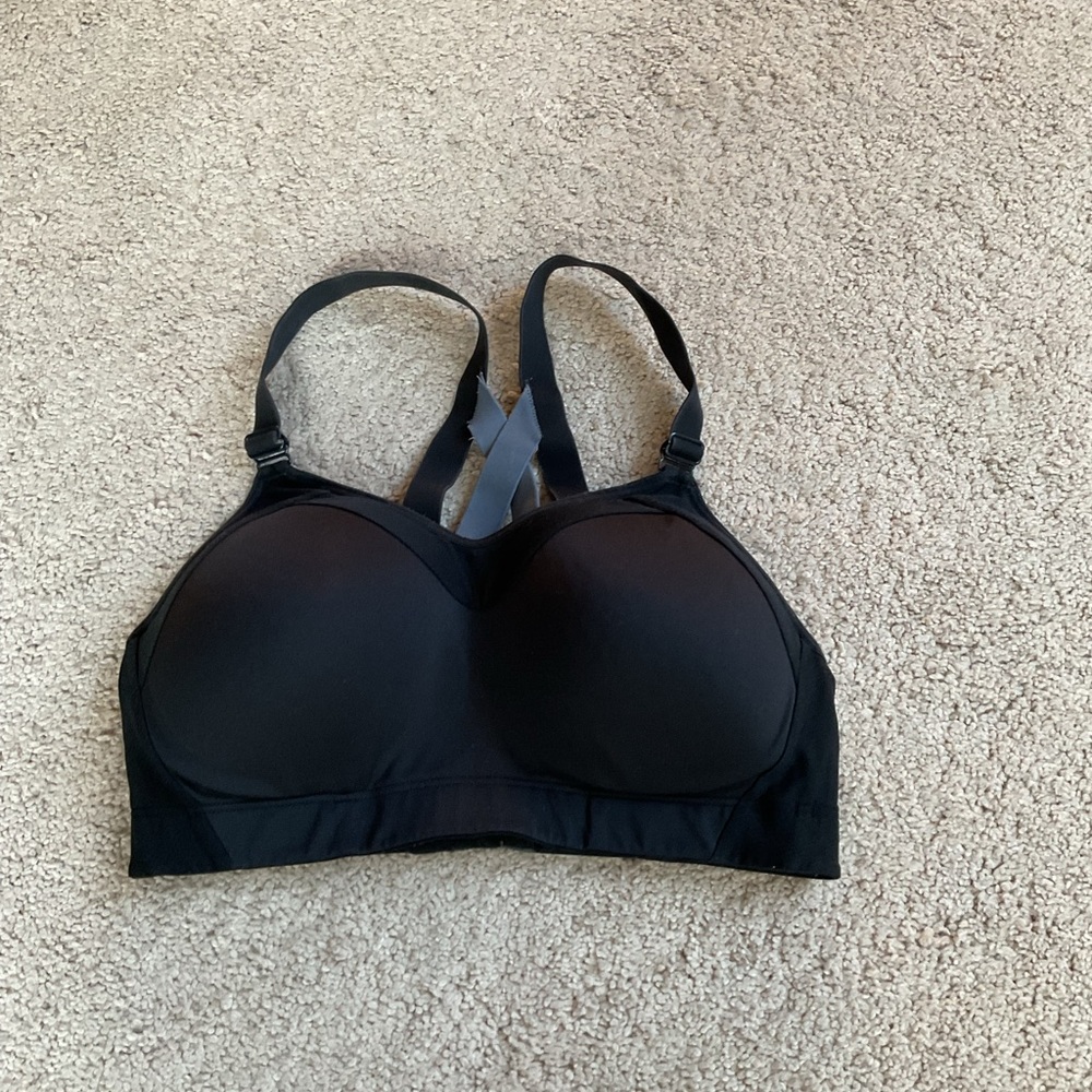 🪸 Target Black Women's Sports Bra
